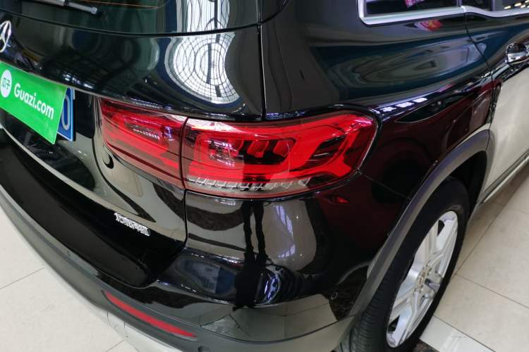 Used Mercedes-Benz GLB 2023 GLB 220 Sport Edition Exterior 3