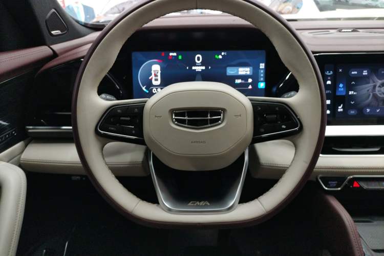 Used Geely Auto Monjaro L 2021 2.0TD DCT EVO Two-Wheel Drive Smart Luxury Version
