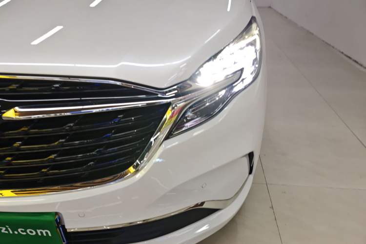 Used Buick GL8 2021 ES Land Cruiser 653T Luxury Edition