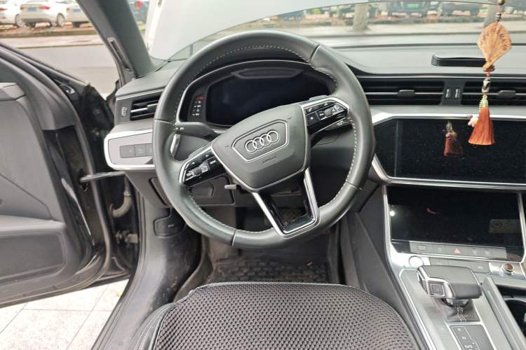 Used Audi A6L 2020 45 TFSI Prestige Dynamic Edition Steering Wheel