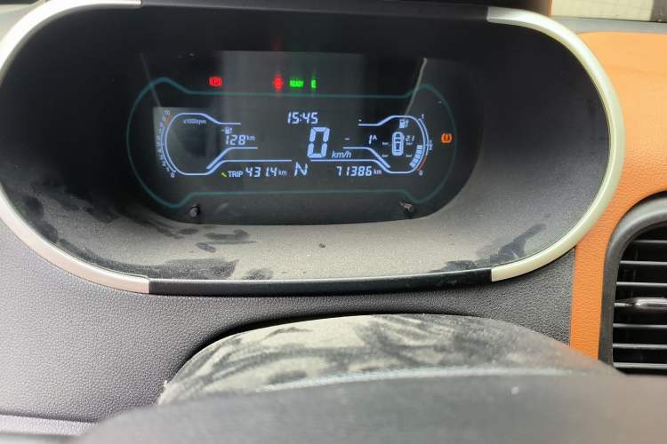 Used Chery Little Ant 2018 400 4-Seater Smart Edition Odometer Close Up