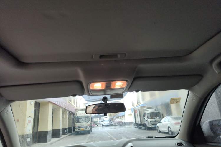 Used Changan CS75 2014 1.8T Automatic Elite Version China V Standard