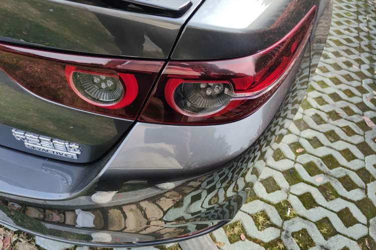 Used Mazda 3 Axela 2021 2.0L Automatic Zhiyao Edition
