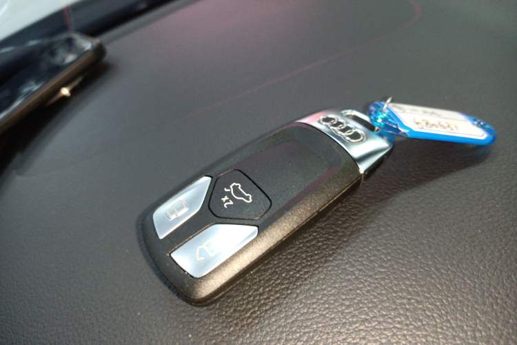 Used Audi A4L 2023 40 TFSI Luxury Dynamic Model