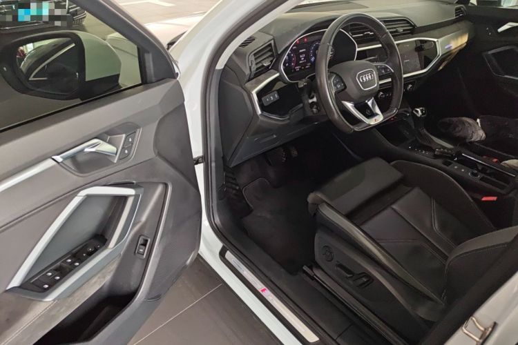 Used Audi Q3 Sportback 2020 40 TFSI Fashion Model Driver Seat