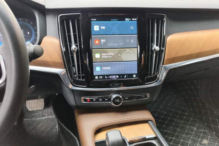 Used Volvo S90 2024 B5 Zhiyi Luxury Edition