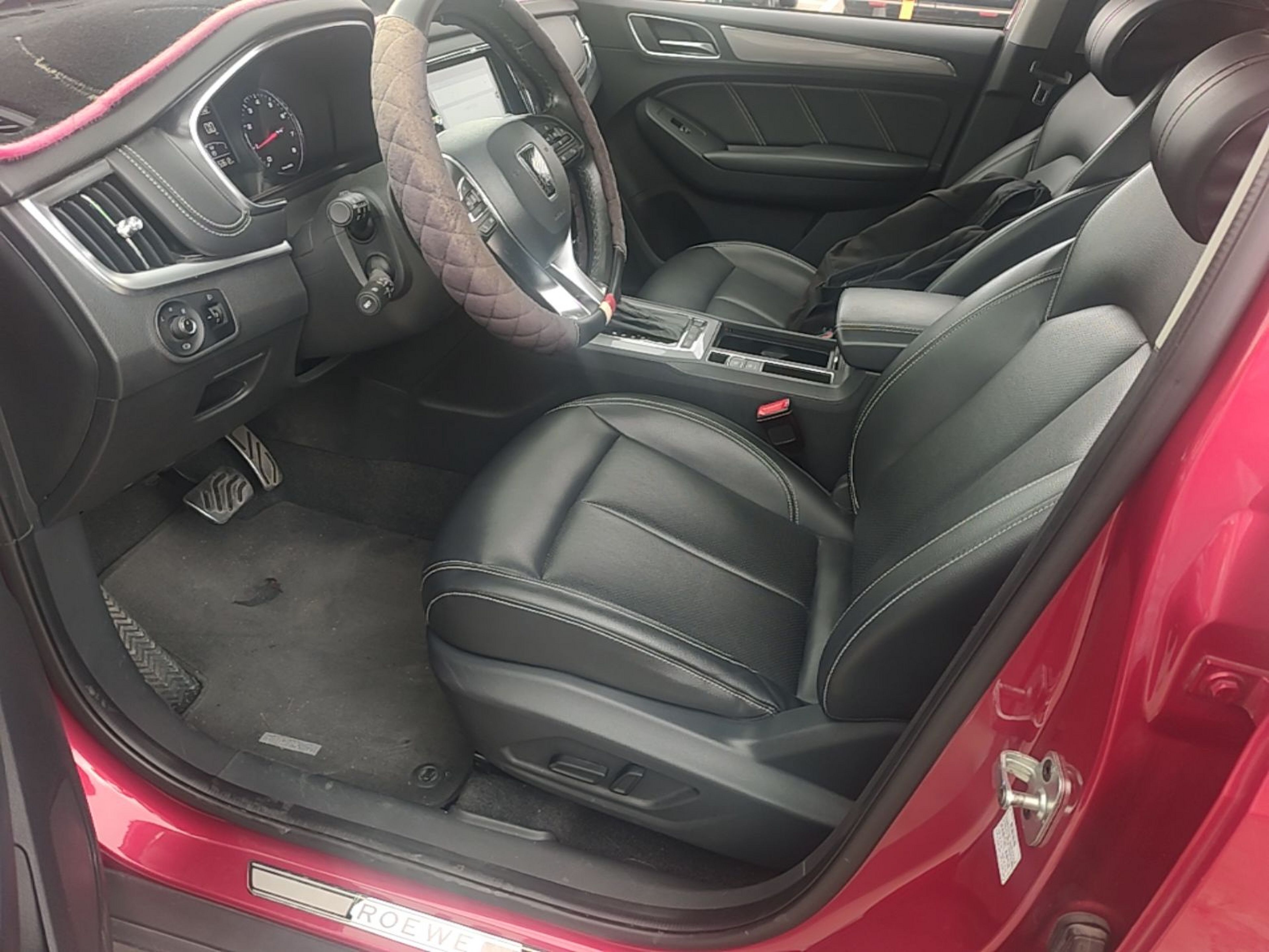 Vordere Reihe im Auto