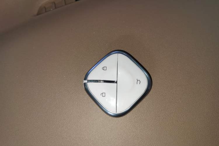 Used Wuling Hongguang MINIEV 2025 Four-Door Version Premium Edition