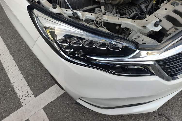 Used Buick GL8 2020 ES Land Cruiser 653T Luxury Edition
