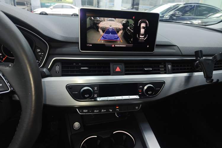 Used Audi A4L 2019 40 TFSI Fashion Edition China VI Emission Standard
