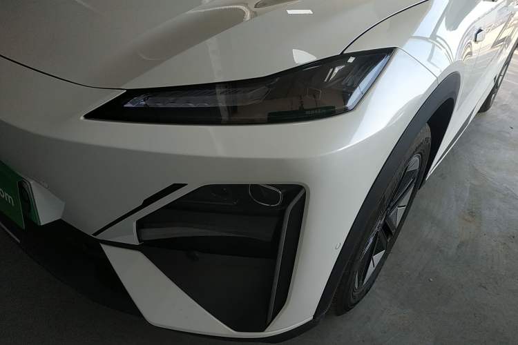 Used Deepal S07 2025 215Max Deep Blue Intelligent Driving AD PRO Range-Extended Version