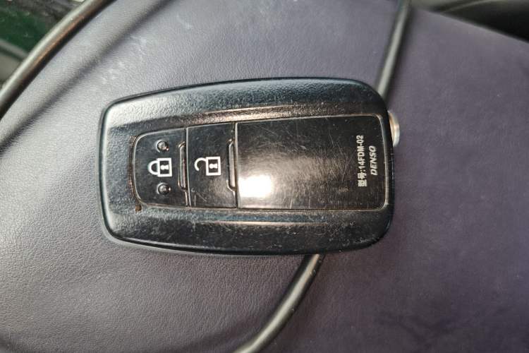 Used Toyota IZOA 2018 2.0L Yichi Version China VI Standard Vehicle Key