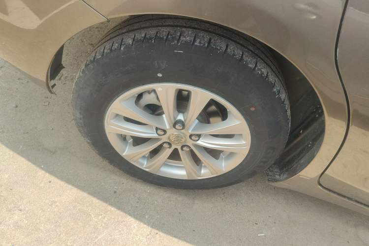 Used Buick GT 2017 15N Automatic Entry-Level Trim
