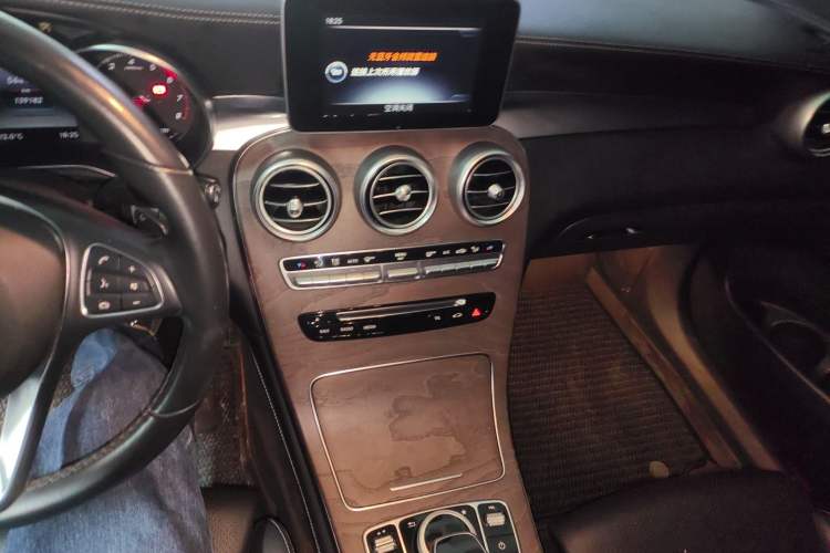 Used Mercedes-Benz GLC 2017 GLC 300 4MATIC Sport Edition