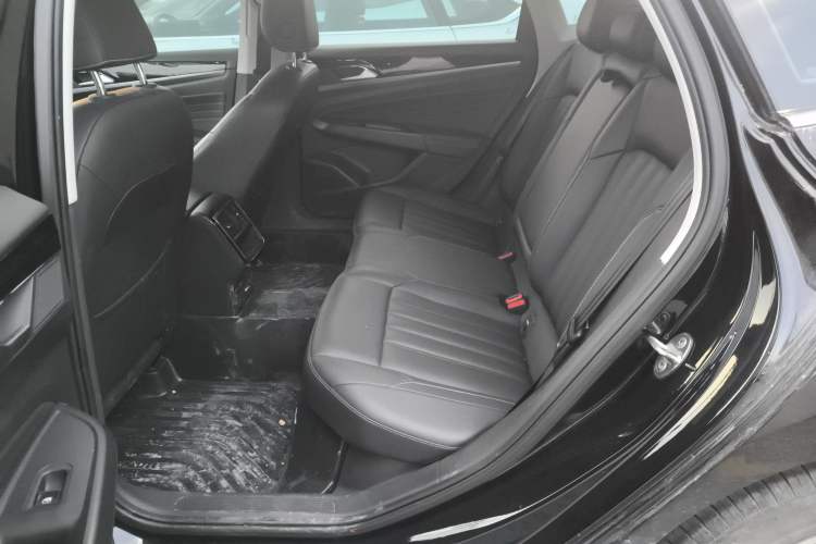 Used Volkswagen Passat 2022 280TSI Business Edition
