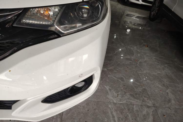 Used Honda Fit 2018 1.5L CVT Comfort Sunroof Version