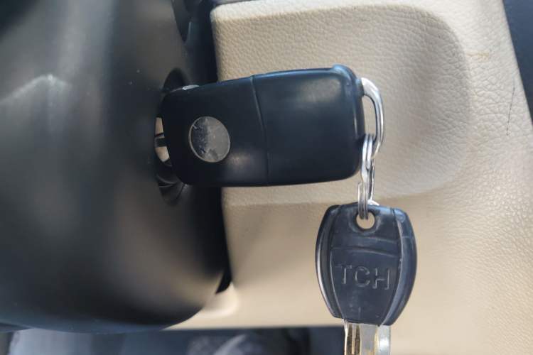 Used Volkswagen Sagitar 2011 1.4 TSI Automatic Tech Model
