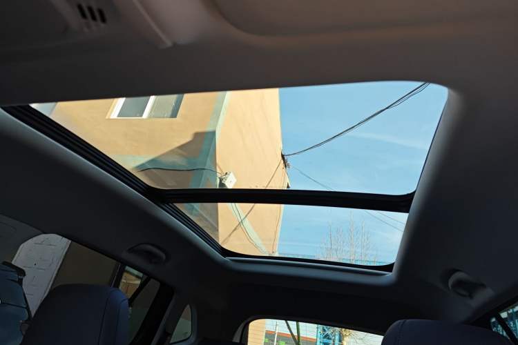 Used Buick Envision 2026 Model Equinox Plus 28T Two-Wheel-Drive Platinum Edition
