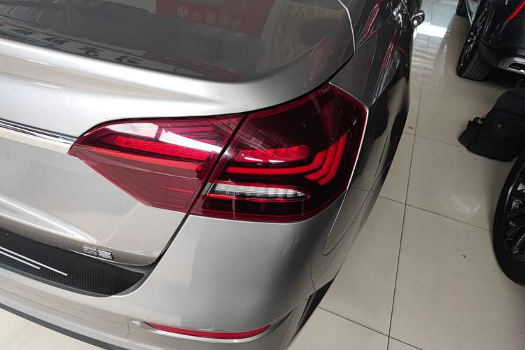 Used Geely Auto Emgrand 2021 UP 1.5L CVT Luxury Model