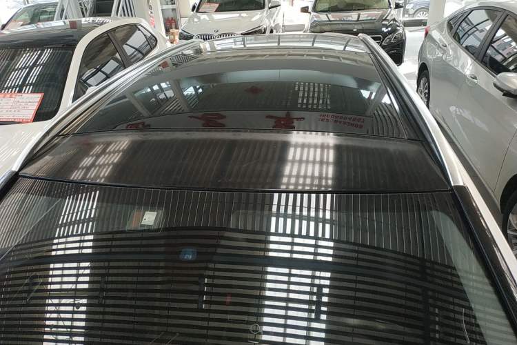 Used Mercedes-Benz GLA 2018 GLA 200 Fashion Model Roof