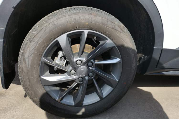 Used Geely Auto Coolray 2025 1.5L CVT Super Edition
