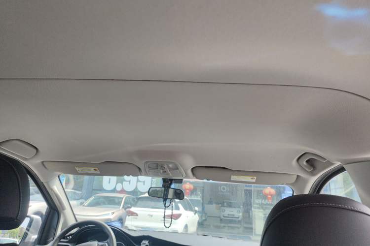 Used SAIC MAXUS G10 2018 PLUS 2.0T Manual Elite Edition Headliner