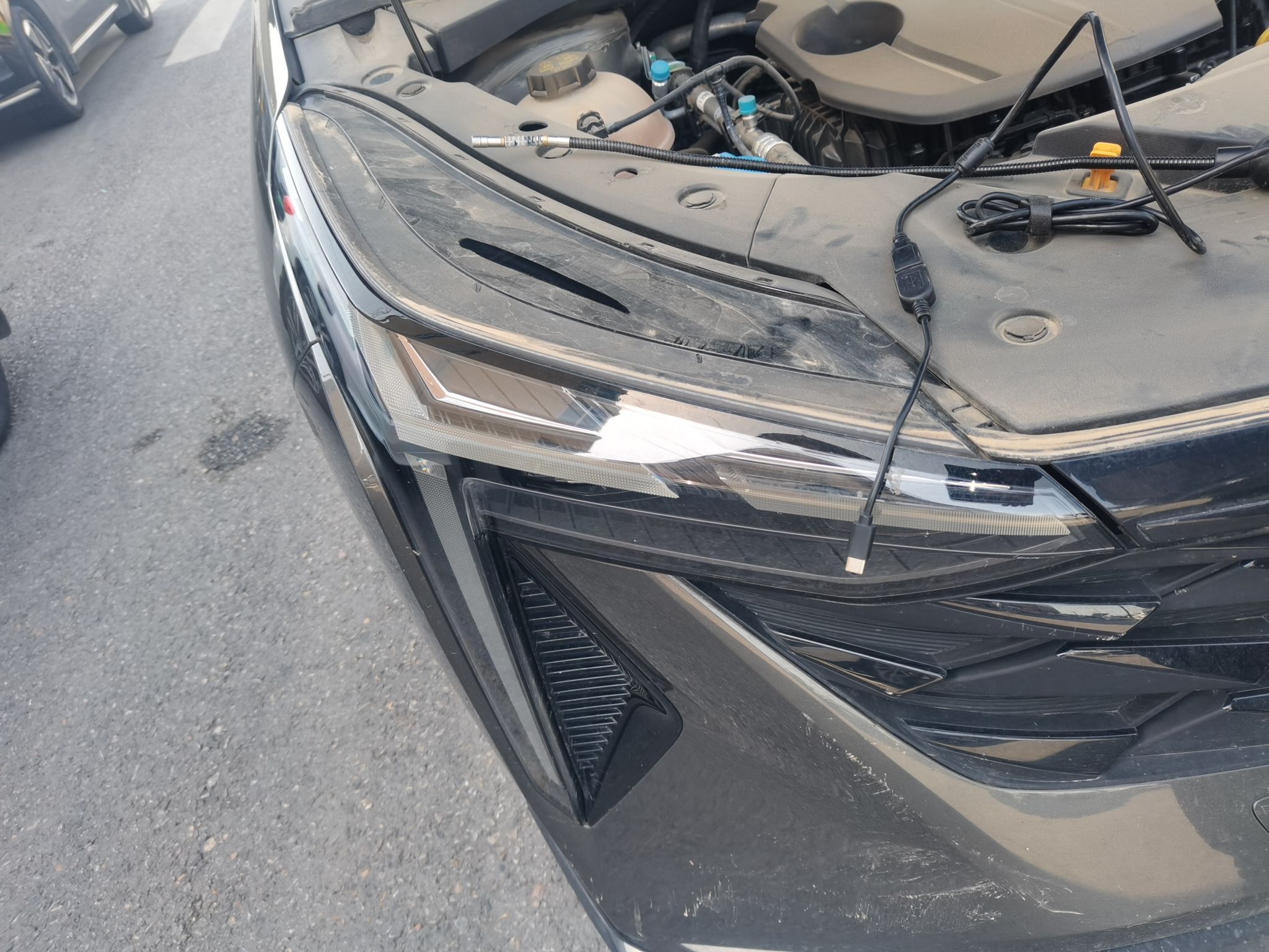 Geely Auto Emgrand X7 Sport 2024 1.5TD Dragon Edition — снимка 7