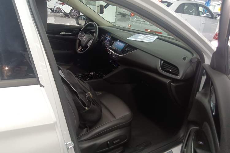 Used Buick Regal 2024 25T Deluxe Edition
