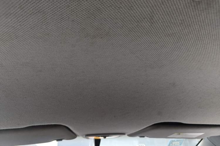 Used Baojun 310 2017 1.5L Manual Fashion Model Headliner