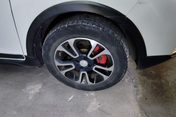 Used Geely Auto Vision X3 2017 1.5L Manual Luxury Model
