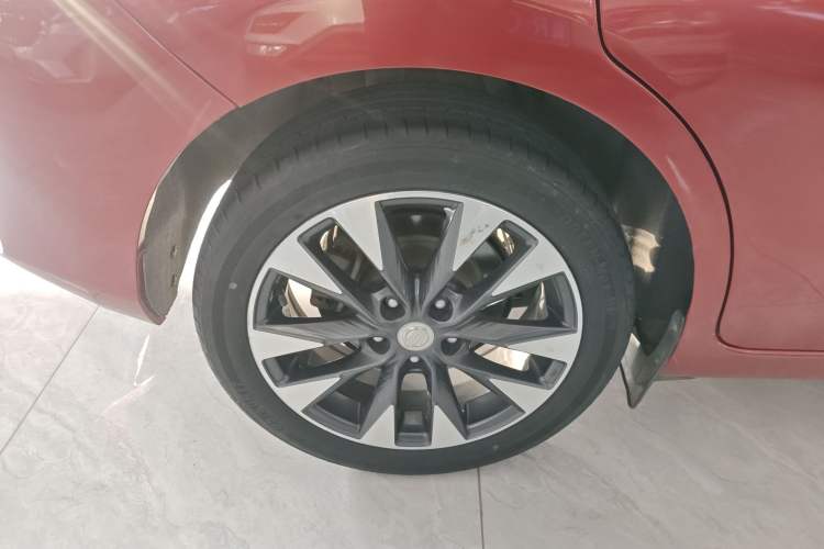 Used Nissan Tiida 2016 1.6L CVT ZhiZun Edition