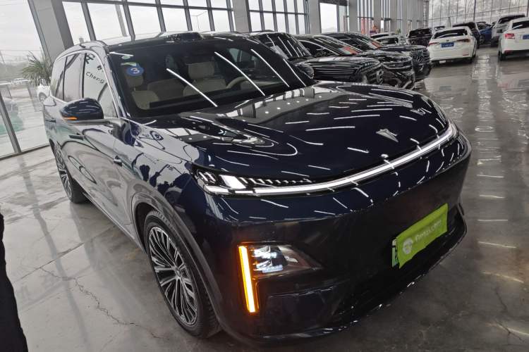 Used Deepal S09 2025 Four-Wheel Drive Ultra+ Custom Edition Exterior 1