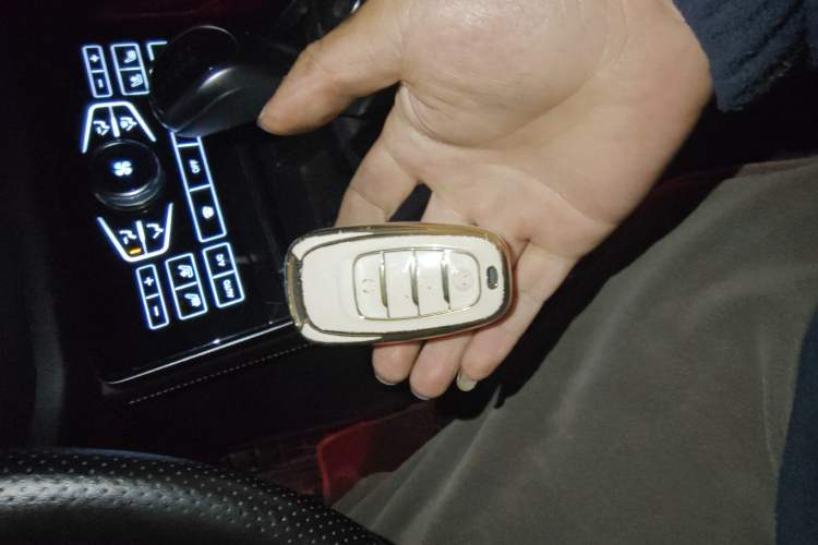 Used Hongqi H5 2019 30TD Smart Connect Enjoy Edition Vehicle Key