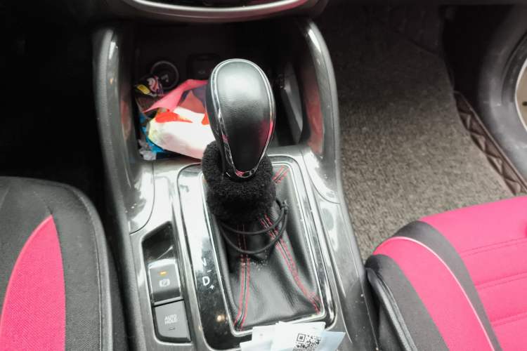 Used Changan CS75 2017 Shangkui Edition 1.5T Automatic Fengxiang Model