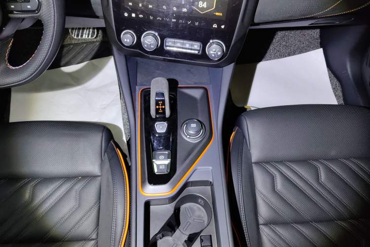 Used Lynk & Co 02 Hatchback 2021 2.0TD Halo