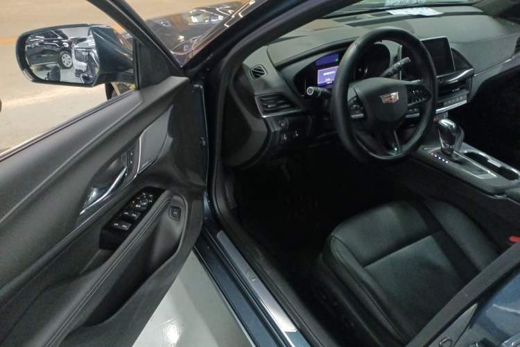 Used Cadillac CT4 2022 28T Luxury Edition