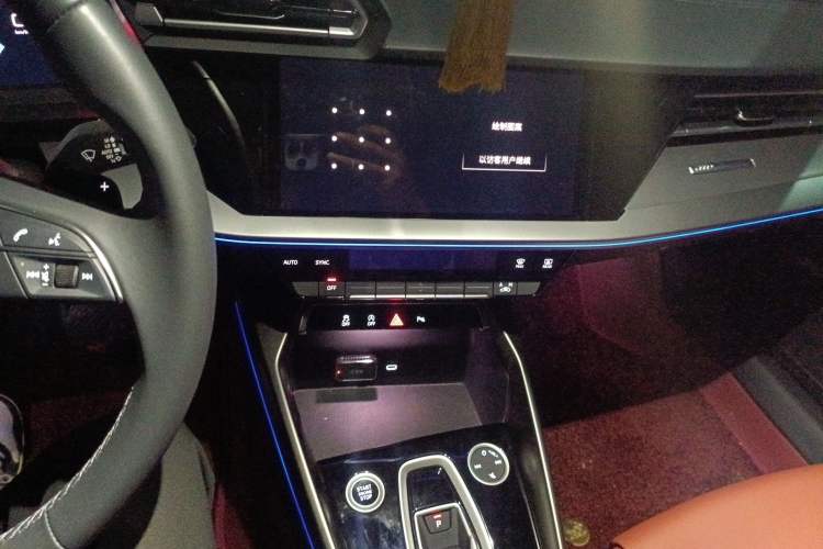 Used Audi A3 2025 Sportback 35TFSI Prestige Edition Audio And AC Panel