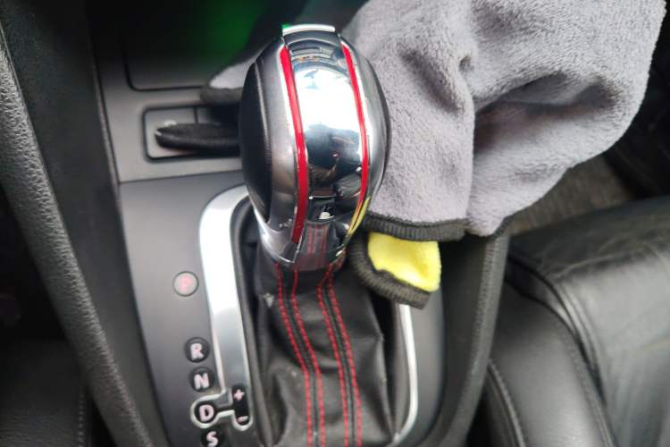 Used Volkswagen Golf GTI 2010 2.0 TSI GTI