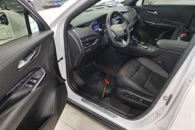 Used Cadillac XT4 2022 28T Two-Wheel Drive Fashion Edition
