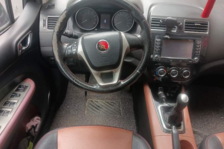 Used FORTHING Joyear X5 2015 1.6L Manual Luxury Model
