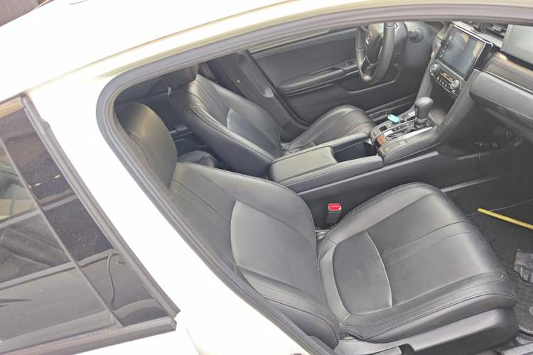 Used Honda Civic 2021 HATCHBACK 220TURBO CVT New Trendsetter