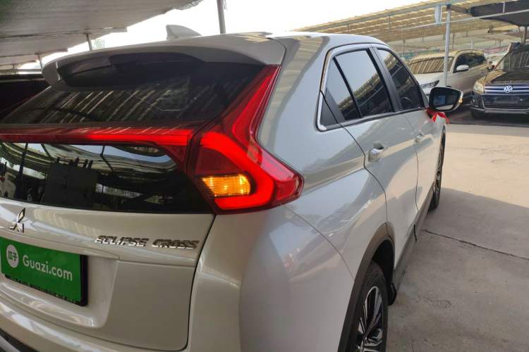 Used Mitsubishi Eclipse Cross 2018 1.5T CVT Two-Wheel Drive Fearless Edition
