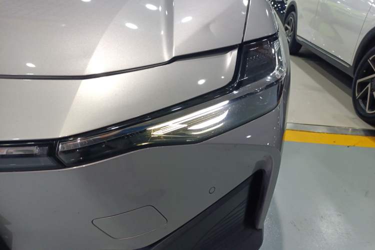 Used Toyota bZ3 2023 517 km Elite PRO Left Front Headlight