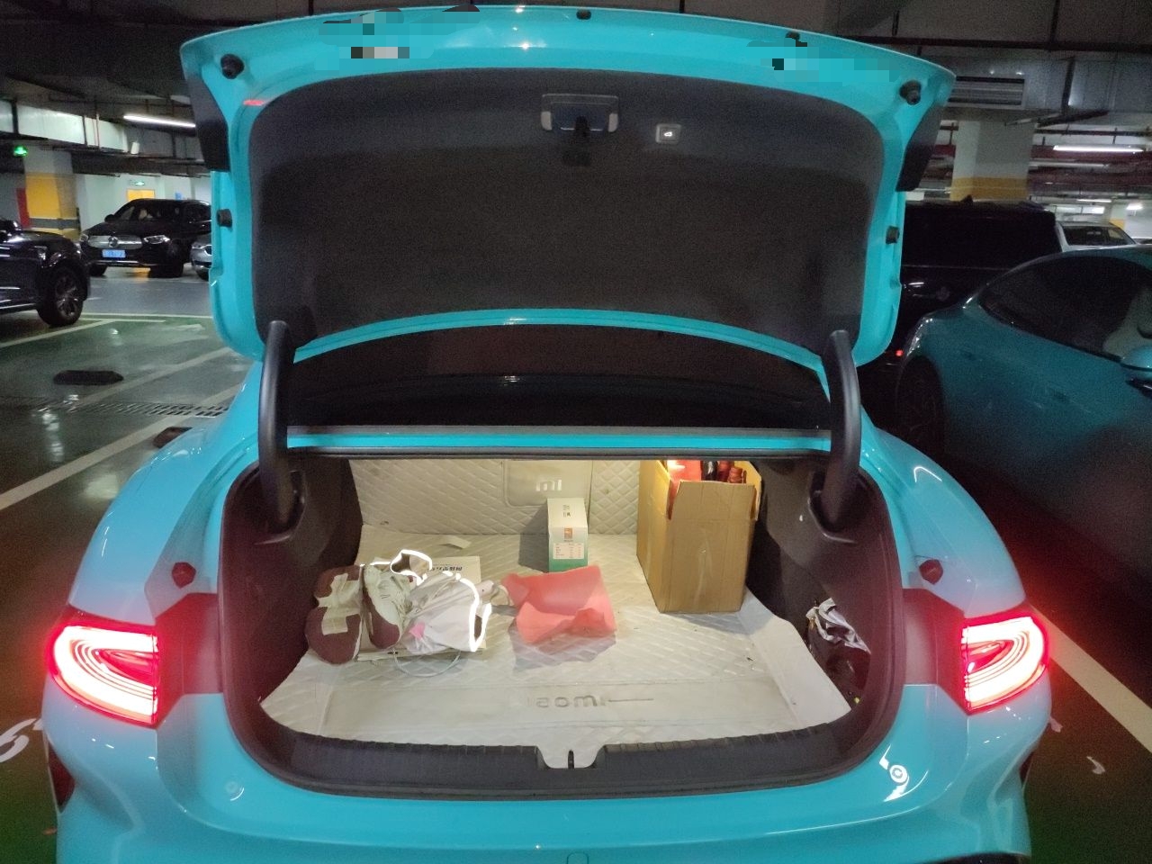 Xiaomi Auto SU7 2024 Rear-Drive Ultra-Long Range Advanced Pro-Level Intelligent Driving Version — снимка 19