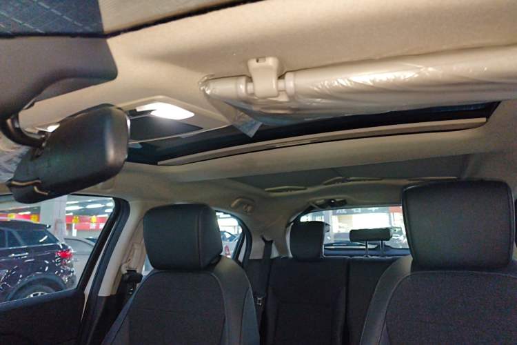 Used Honda Vezel 2023 1.5L CVT Tech Edition