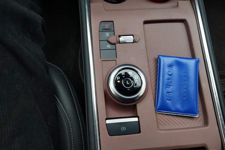 Used Ford Mondeo 2025 2.0T EcoBoost Luxury Version
