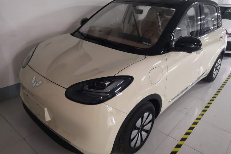 Used Wuling Bingo 2025 333 km Lingxi Deluxe Edition