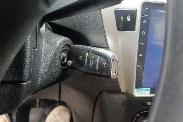 Used Peugeot 301 2018 1.6L Manual Comfort Edition