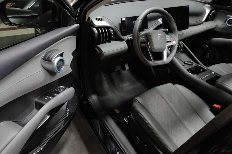 Used BYD Yuan PLUS 2025 Intelligent Driving Version 430 KM Beyond-Range Edition Driver Seat