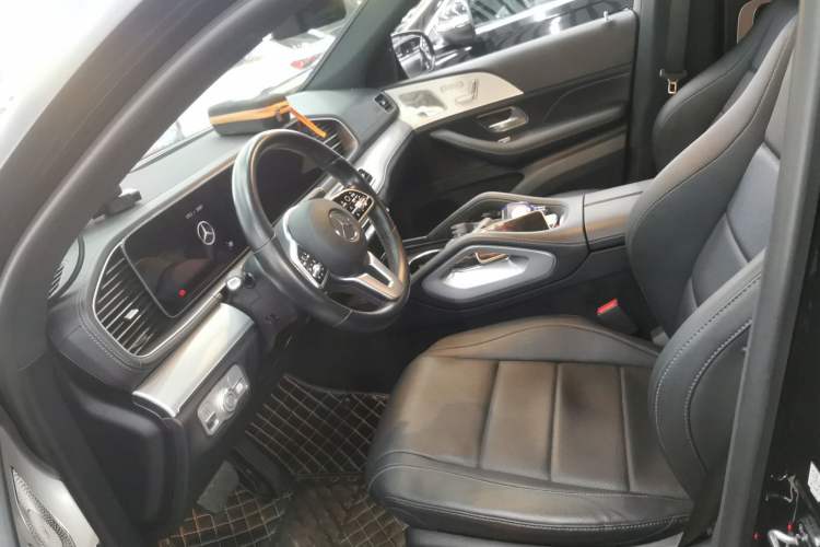 Used Mercedes-Benz GLE Coupe 2020 GLE 450 4MATIC Coupe SUV Fashion Model
